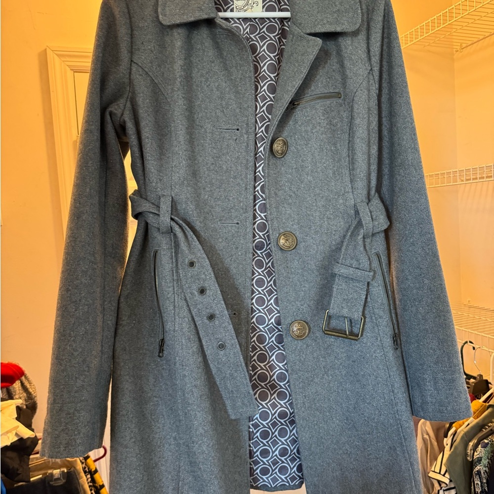 Tulle gray coat size medium